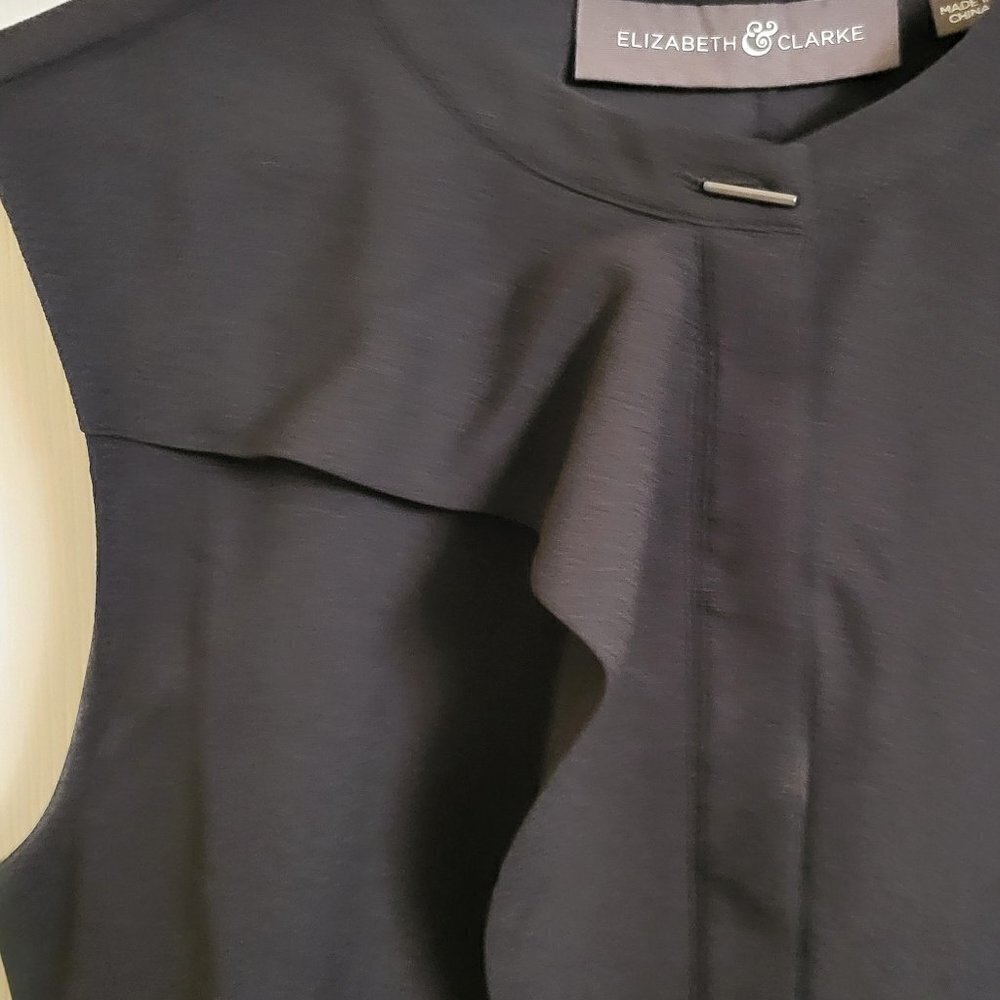 Elizabeth & Clarke Black sleeveless button down sleeveless blouse Size 00 NWOT - Picture 2 of 8